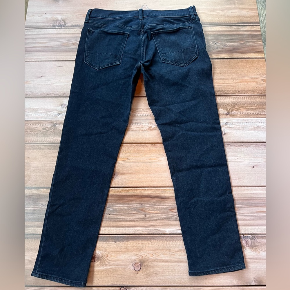 Banana Republic Men's Navy Slim Jeans - Picture 2 of 6